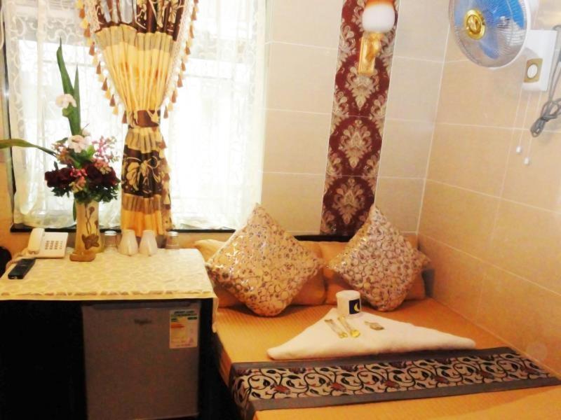 First Inn Hotel & Guest House Reception At 10Th F, Block E Hong Kong Dış mekan fotoğraf